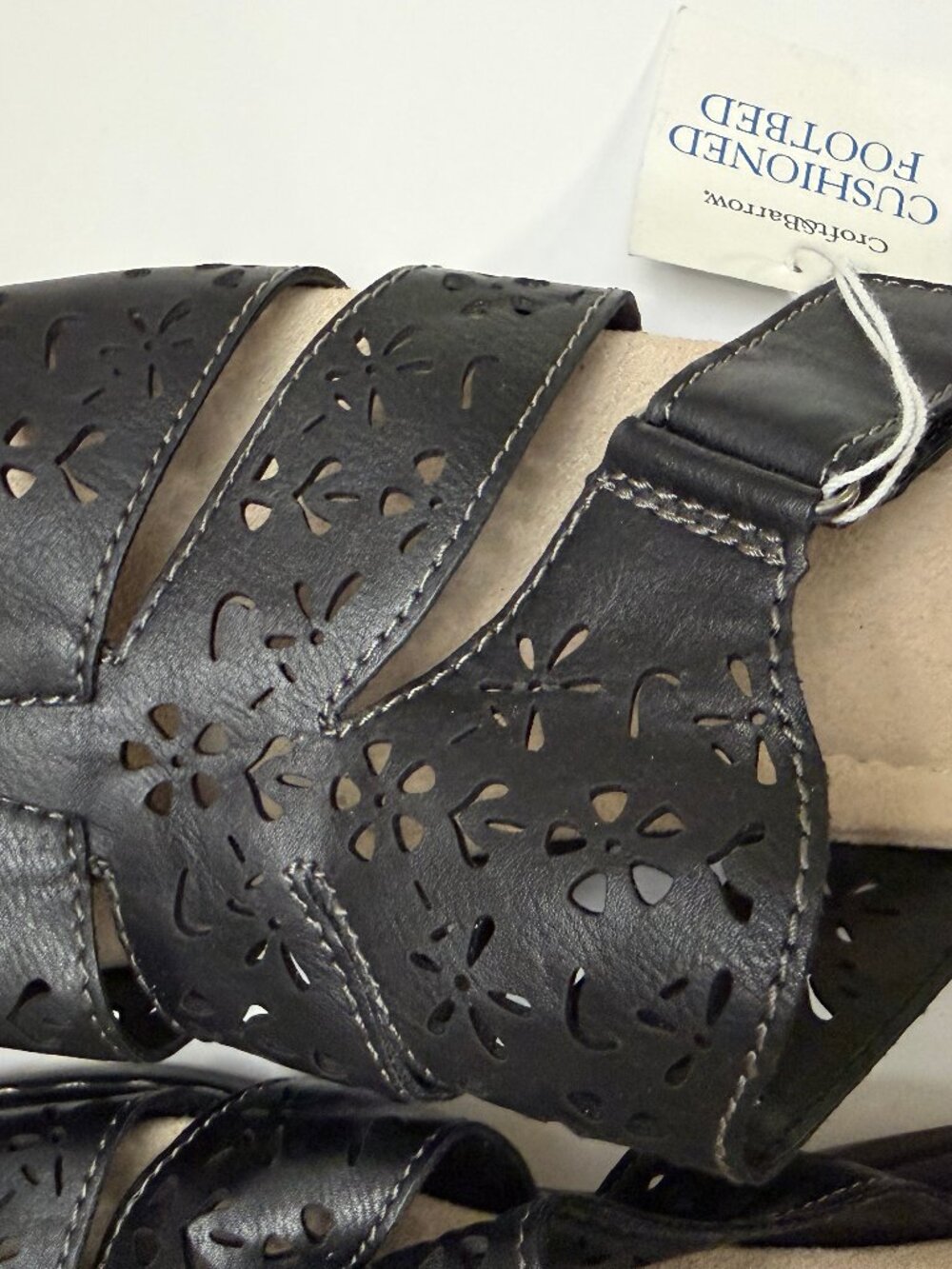 Croft & Barrow Women’s Cushioned 2” Heel Sandals – Black/Tan | Size 10M | NWT - Picture 10 of 13